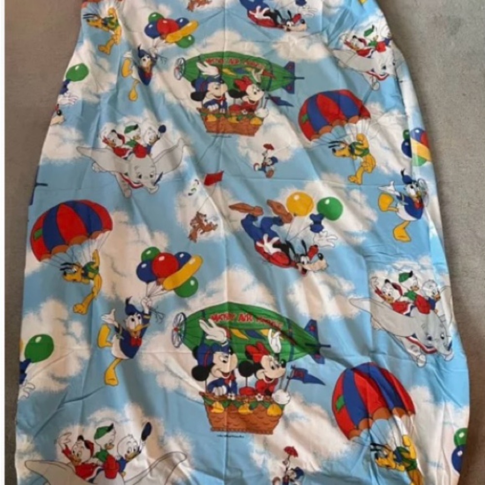 Vintage 1980’s Twin Disney Mickey Mouse Hot Air Balloon Comforter and Sheet Set